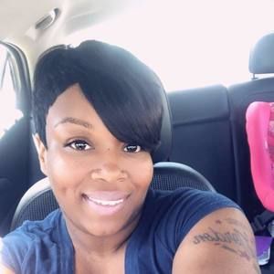 Meet your Posher, Alison